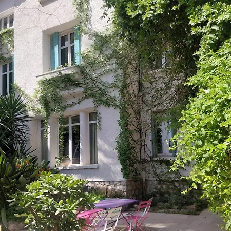 Apartment Palma, Independant Dans Maison De Charme Avec Jardin En Centre