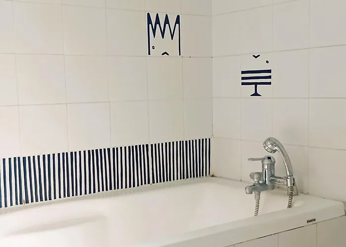 Διαμέρισμα Grande Cosy Avec Kitchenette, Salle De Bain Et Wc Privatif